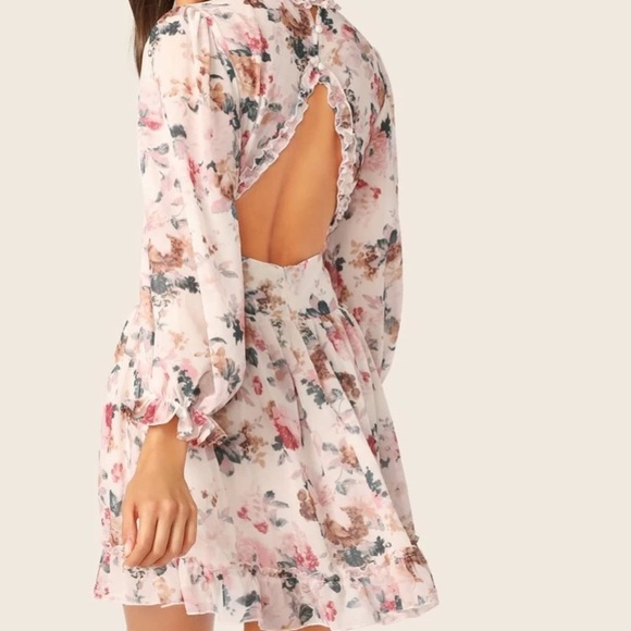 Floral ruffle trim mini dress - Picture 7 of 10